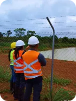 Equipe da Renova Ambiental em reunião técnica