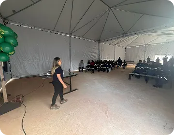 Técnico da Renova Ambiental em campo durante licenciamento